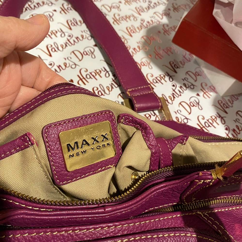 Purse - Picture 3 of 8